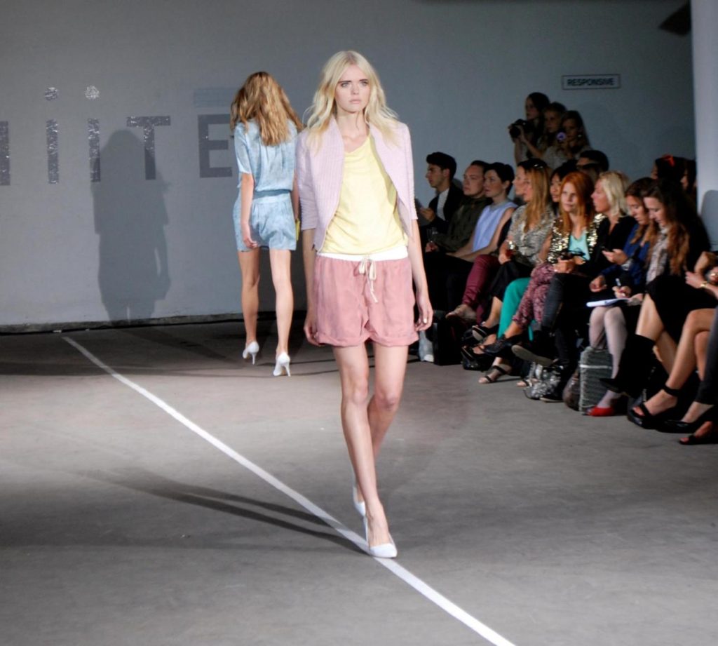 Whiite SS13